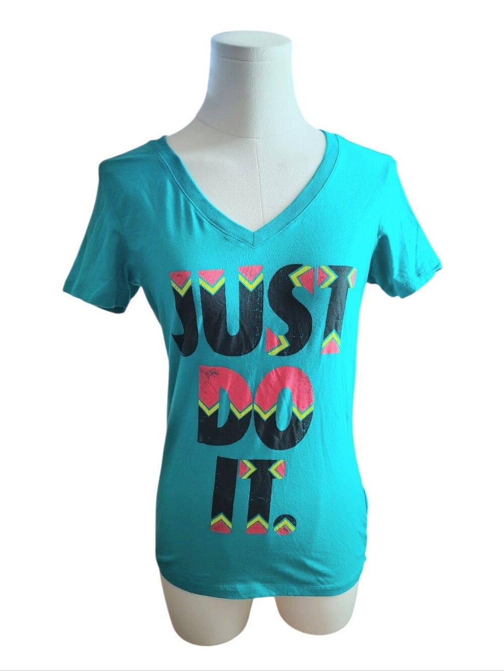 Nike Just Do It Teal Blue Black Neon Pink Yellow Slim Fit Tee Size Small